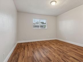 1541 NW 9th St, Boca Raton FL 33486