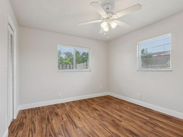 1541 NW 9th St, Boca Raton FL 33486