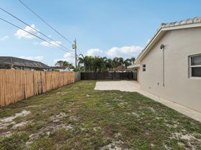 1541 NW 9th St, Boca Raton FL 33486
