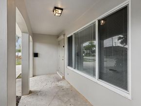 1541 NW 9th St, Boca Raton FL 33486