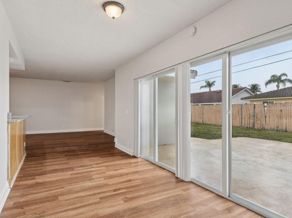 1541 NW 9th St, Boca Raton FL 33486