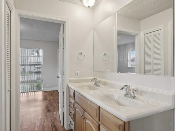 1541 NW 9th St, Boca Raton FL 33486