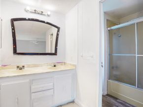 5863 SW 29th Ave, Fort Lauderdale FL 33312