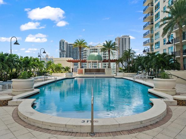 610 W Las Olas Blvd 1621, Fort Lauderdale FL 33312