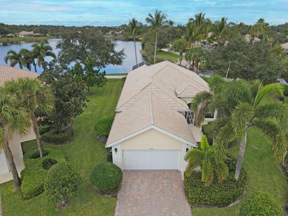 8121 Jolly Harbour Court, Wellington FL 33414