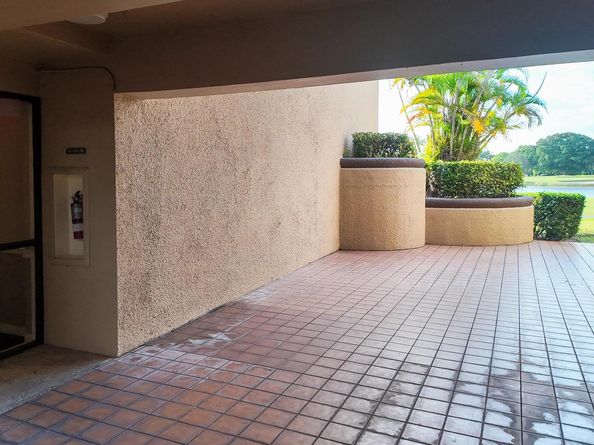 4661 Fountains Drive S 109, Lake Worth FL 33467