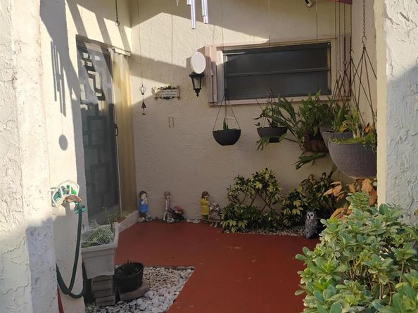 5665 Lakeview Mews Drive, Boynton Beach FL 33437