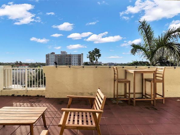 3020 NE 32nd Ave 406, Fort Lauderdale FL 33308