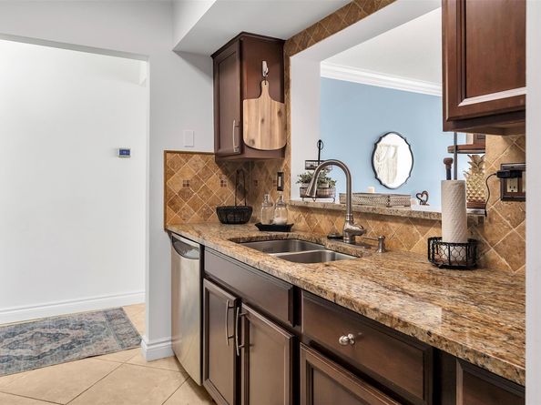 3020 NE 32nd Ave 406, Fort Lauderdale FL 33308