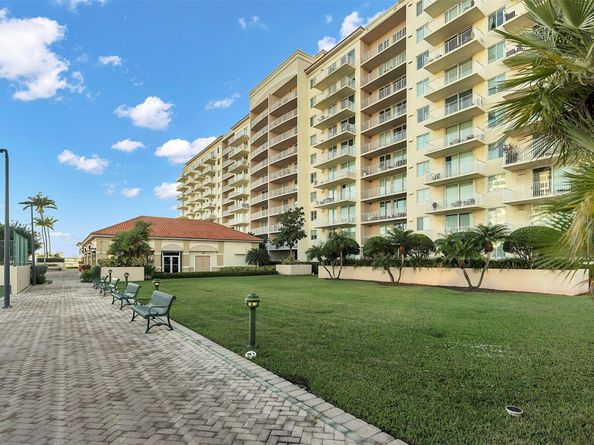 3020 NE 32nd Ave 406, Fort Lauderdale FL 33308