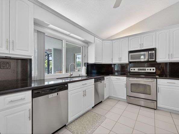 9846 NW 18th Street, Coral Springs FL 33071