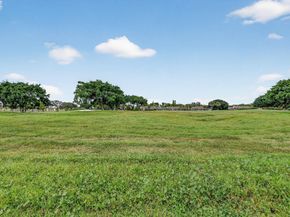 6869 Fountains Circle 6869, Lake Worth FL 33467