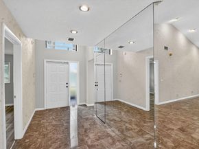 6869 Fountains Circle 6869, Lake Worth FL 33467