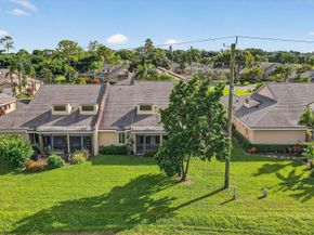6869 Fountains Circle 6869, Lake Worth FL 33467