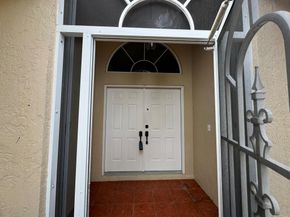 2705 Pointe Circle, Greenacres FL 33413