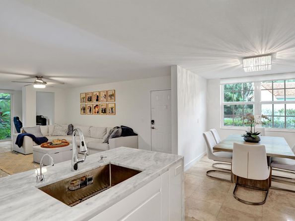 3237 Clint Moore Road 108, Boca Raton FL 33496