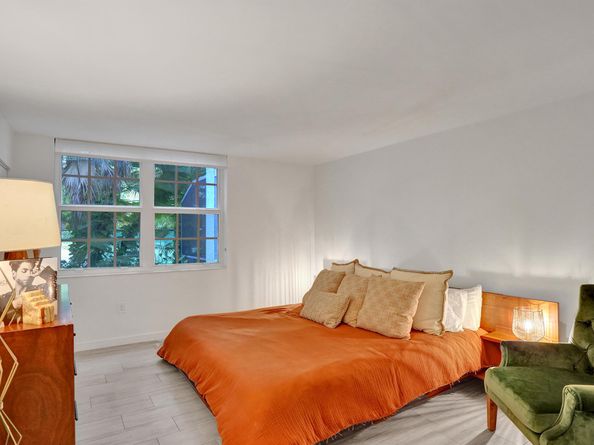 3237 Clint Moore Road 108, Boca Raton FL 33496