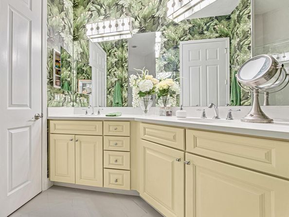 9773 Bowline Drive 203, West Palm Beach FL 33411