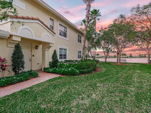 9773 Bowline Drive 203, West Palm Beach FL 33411