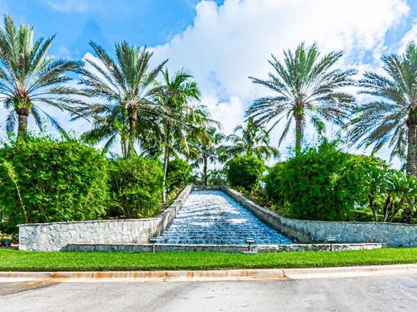 9773 Bowline Drive 203, West Palm Beach FL 33411