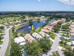 12921 Oak Knoll Drive, Palm Beach Gardens FL 33418