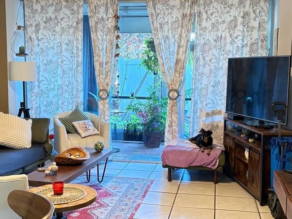 118 Royal Park Dr 1F, Oakland Park FL 33309