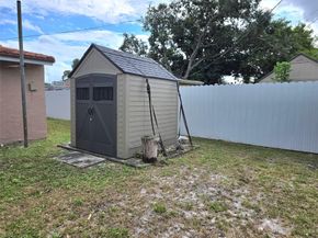 2420 N 59TH Ter, Hollywood FL 33021