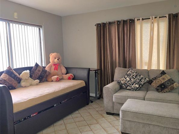 2420 N 59TH Ter, Hollywood FL 33021