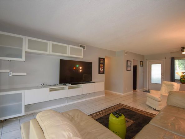 2161 NE 42nd Ct 114, Lighthouse Point FL 33064