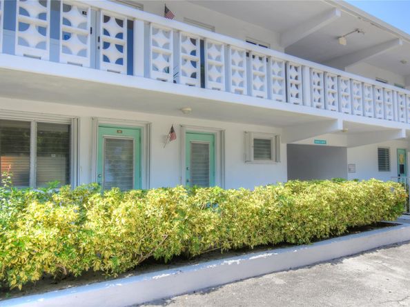 2161 NE 42nd Ct 114, Lighthouse Point FL 33064