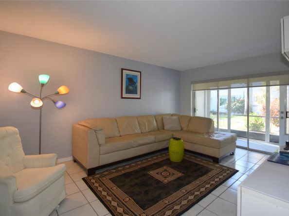 2161 NE 42nd Ct 114, Lighthouse Point FL 33064