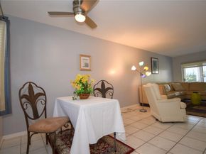 2161 NE 42nd Ct 114, Lighthouse Point FL 33064