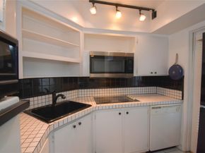 2161 NE 42nd Ct 114, Lighthouse Point FL 33064