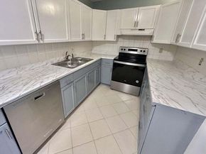 813 Sky Pine Way E1, Greenacres FL 33415