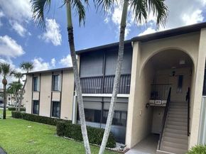 813 Sky Pine Way E1, Greenacres FL 33415