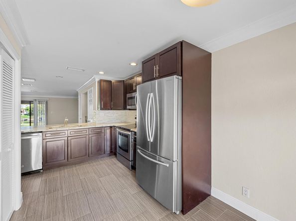 455 Canal Point N 108, Delray Beach FL 33444