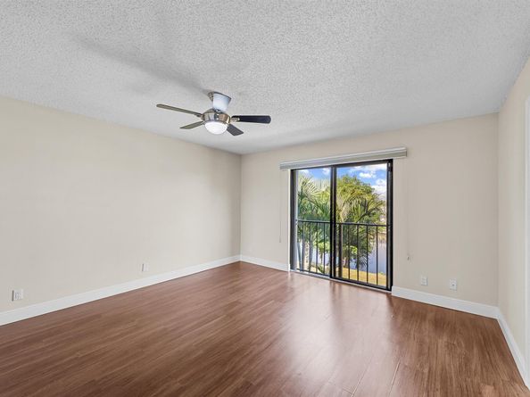 455 Canal Point N 108, Delray Beach FL 33444