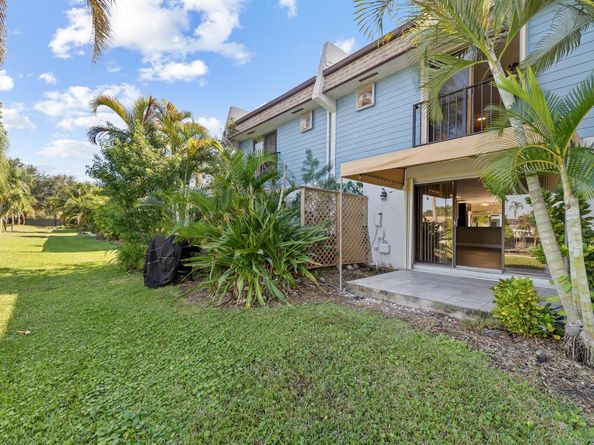 455 Canal Point N 108, Delray Beach FL 33444