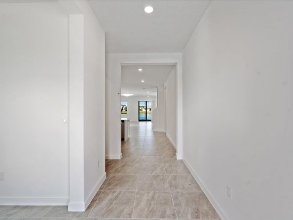 1321 Whitcombe Drive, Royal Palm Beach FL 33411