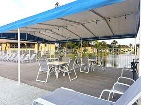 312 Pine Ridge Circle A2, Greenacres FL 33463