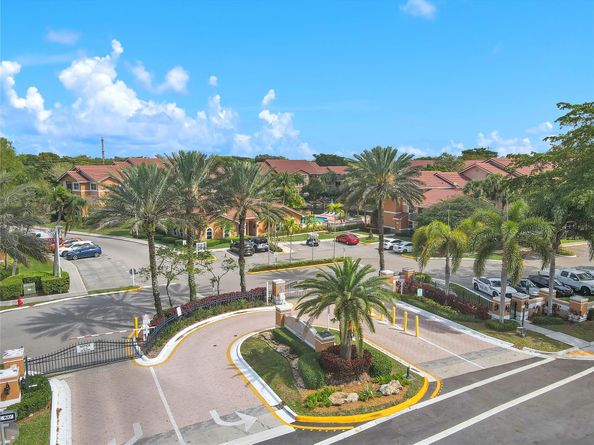 8721 Wiles 102, Coral Springs FL 33067