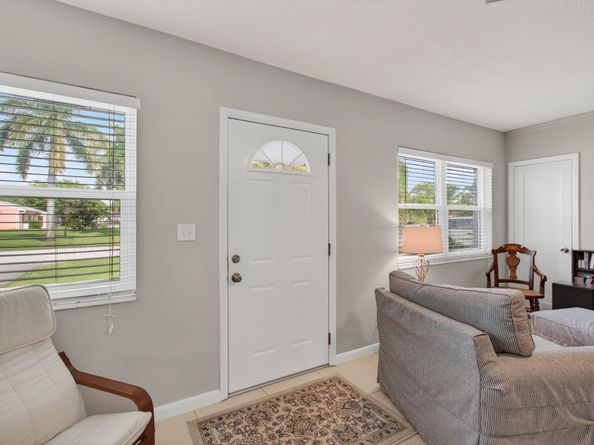 254 NE 22nd Street, Delray Beach FL 33444