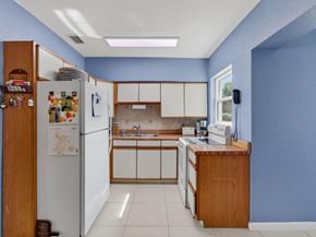 254 NE 22nd Street, Delray Beach FL 33444