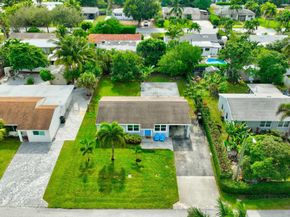 254 NE 22nd Street, Delray Beach FL 33444