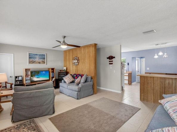 254 NE 22nd Street, Delray Beach FL 33444