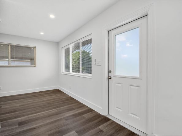 2860 NW 7th Street, Fort Lauderdale FL 33311