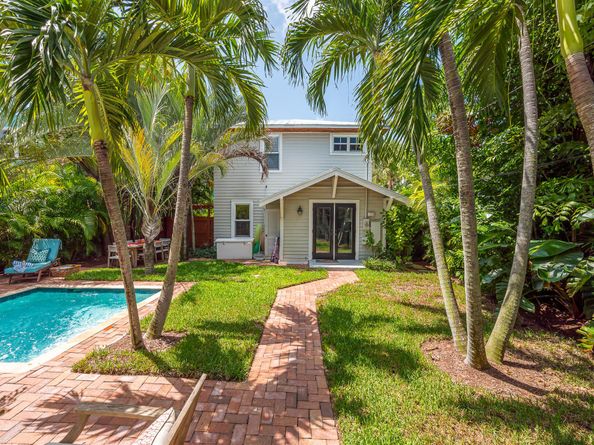 715 Palm Street, West Palm Beach FL 33401