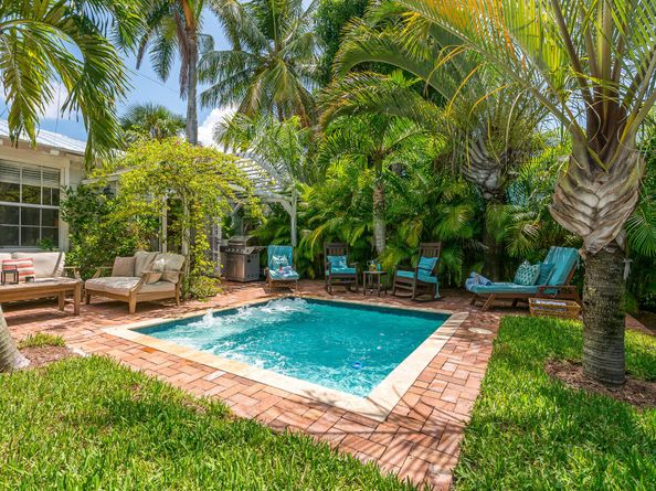 715 Palm Street, West Palm Beach FL 33401