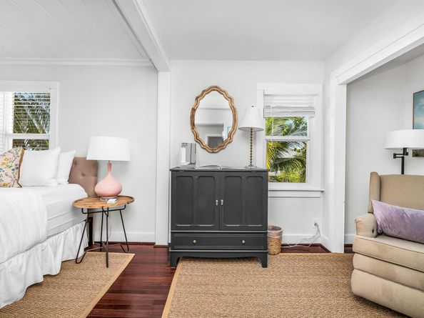 715 Palm Street, West Palm Beach FL 33401