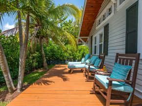 715 Palm Street, West Palm Beach FL 33401